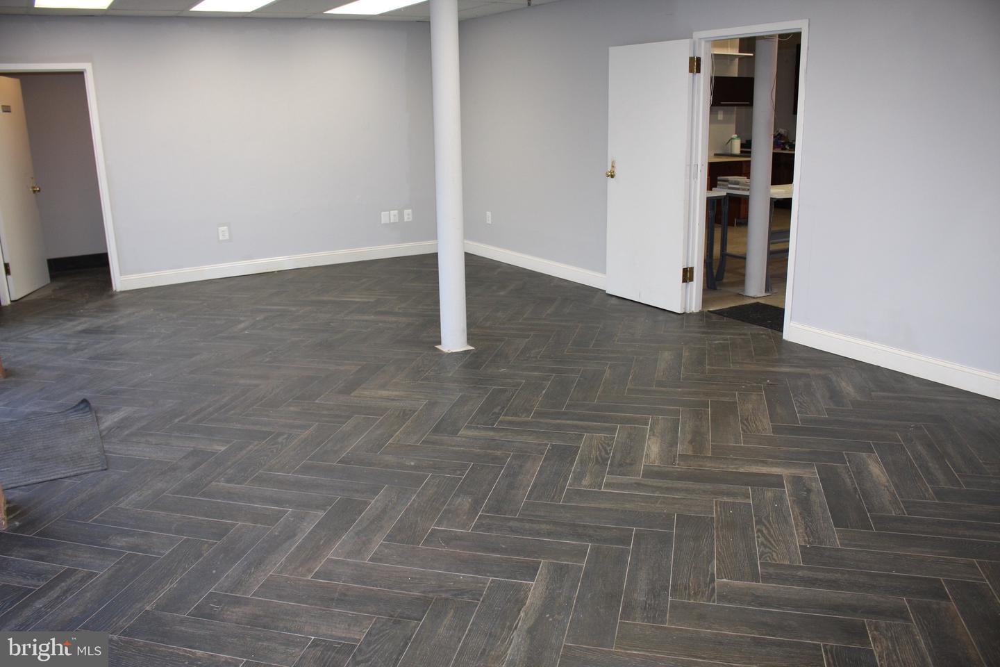 101 Executive Dr #j Property Photo 8