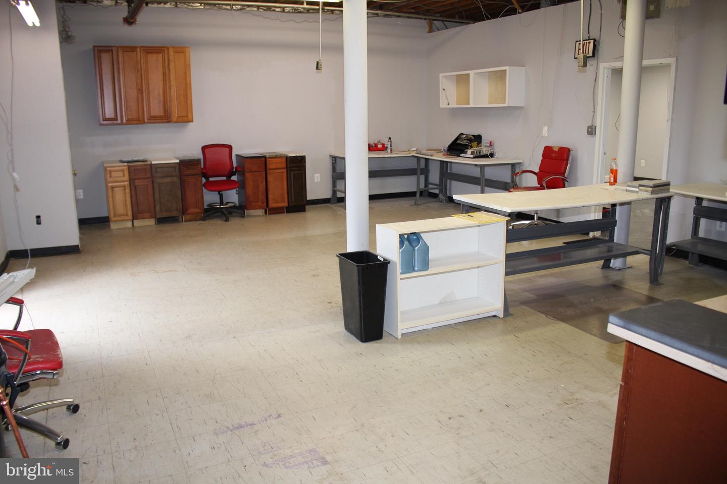 101 Executive Dr #j Property Photo 12