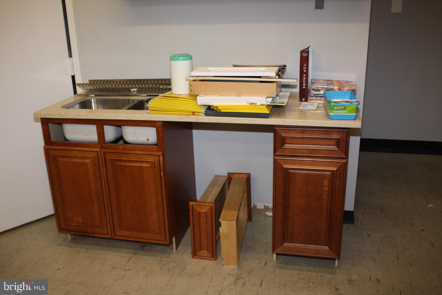 101 Executive Dr #j Property Photo 14