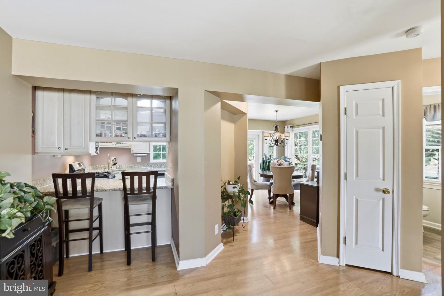 740 Hetzel Ter Se Property Photo 10