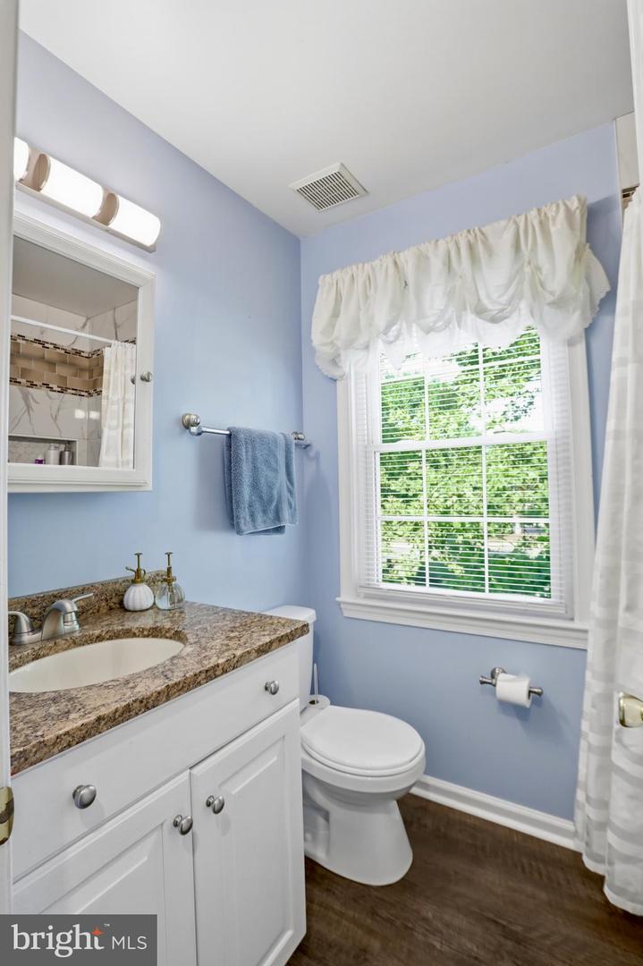 740 Hetzel Ter Se Property Photo 21
