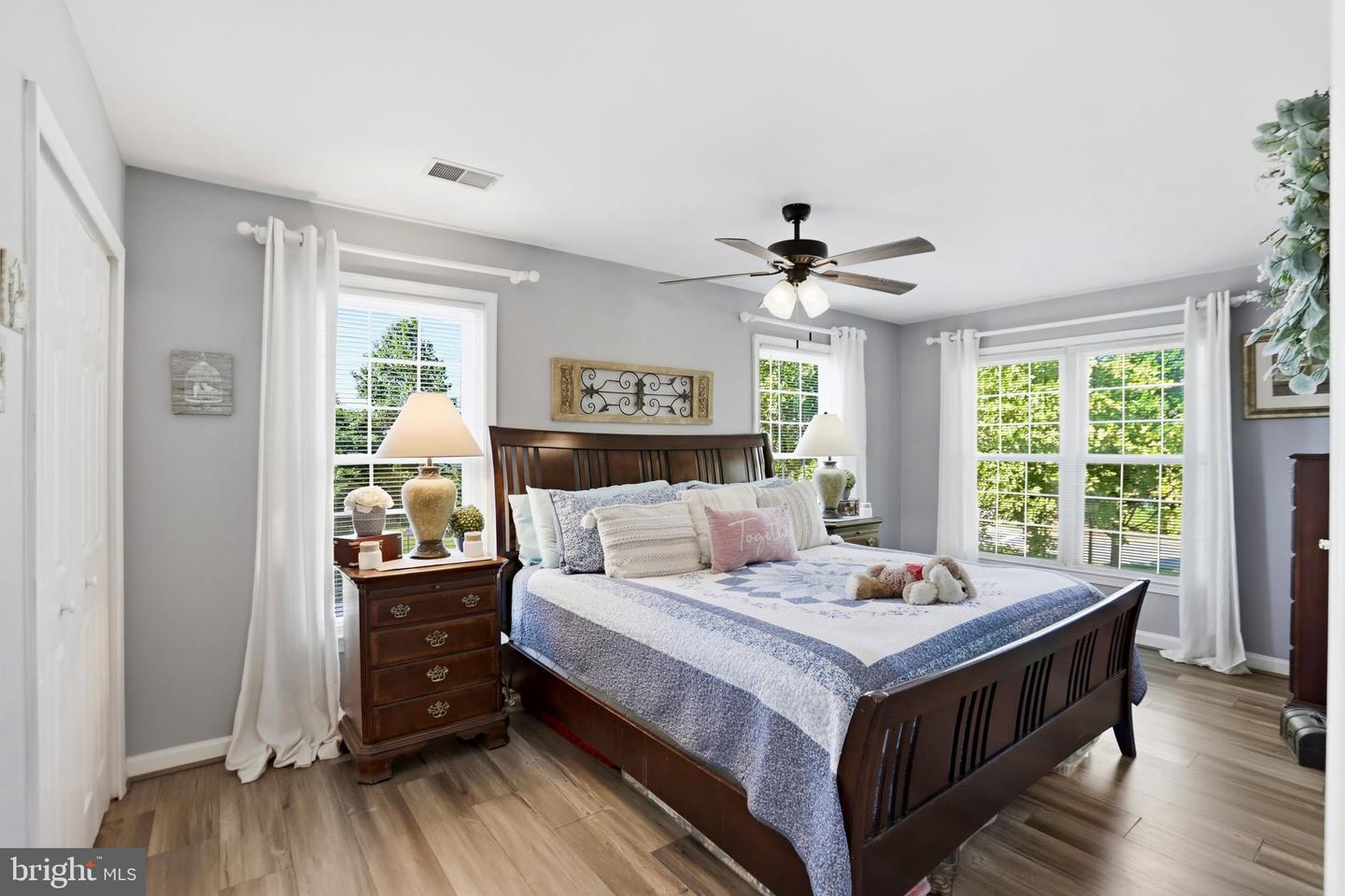 740 Hetzel Ter Se Property Photo 24