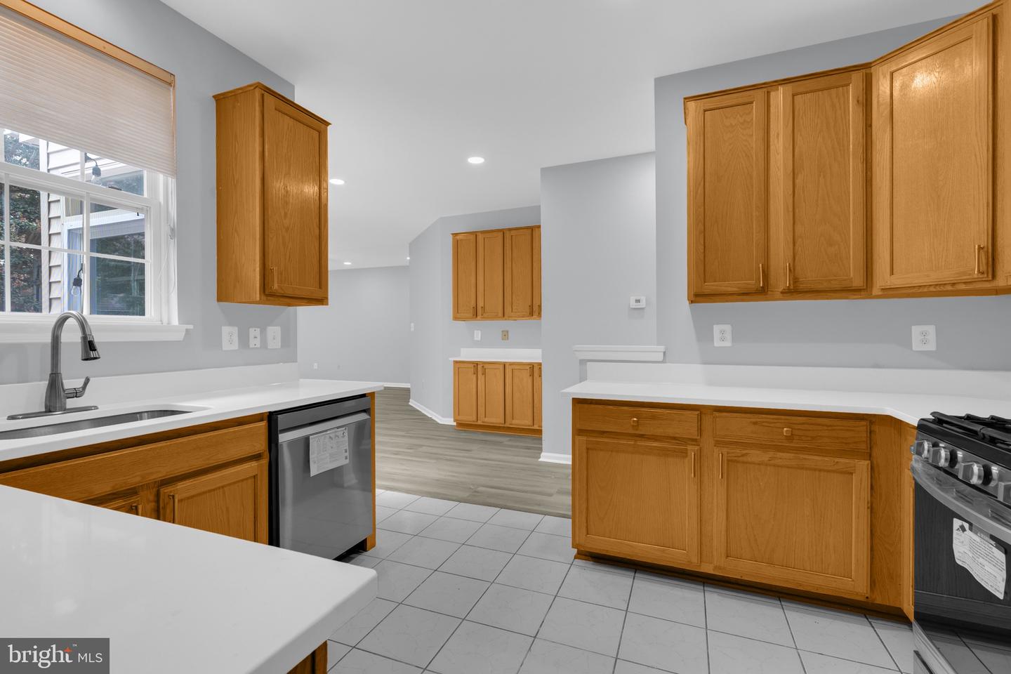 20465 Walsheid Ter Property Photo 15