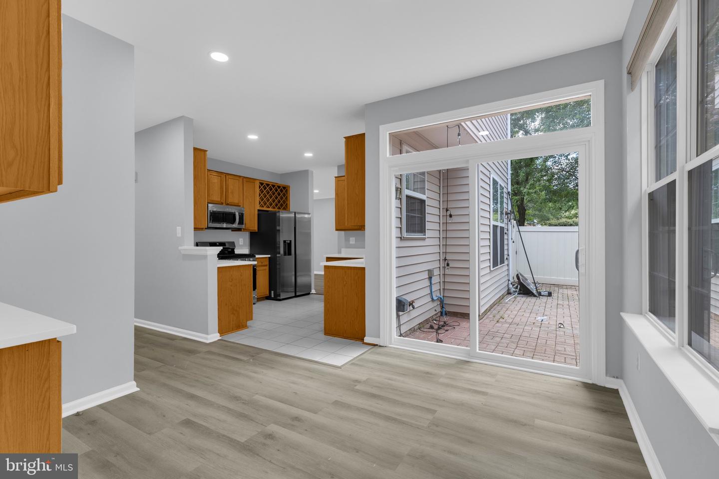 20465 Walsheid Ter Property Photo 18