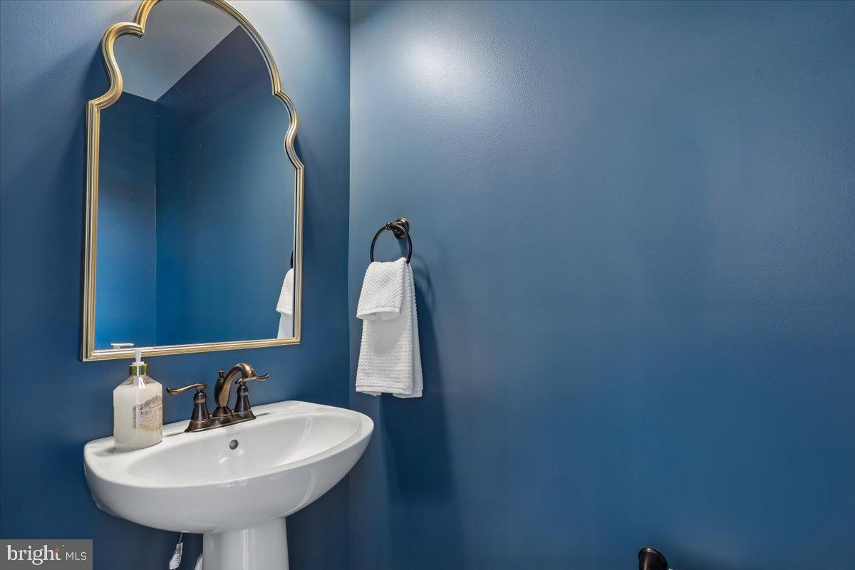 43498 Apple Orchard Sq Property Photo 16