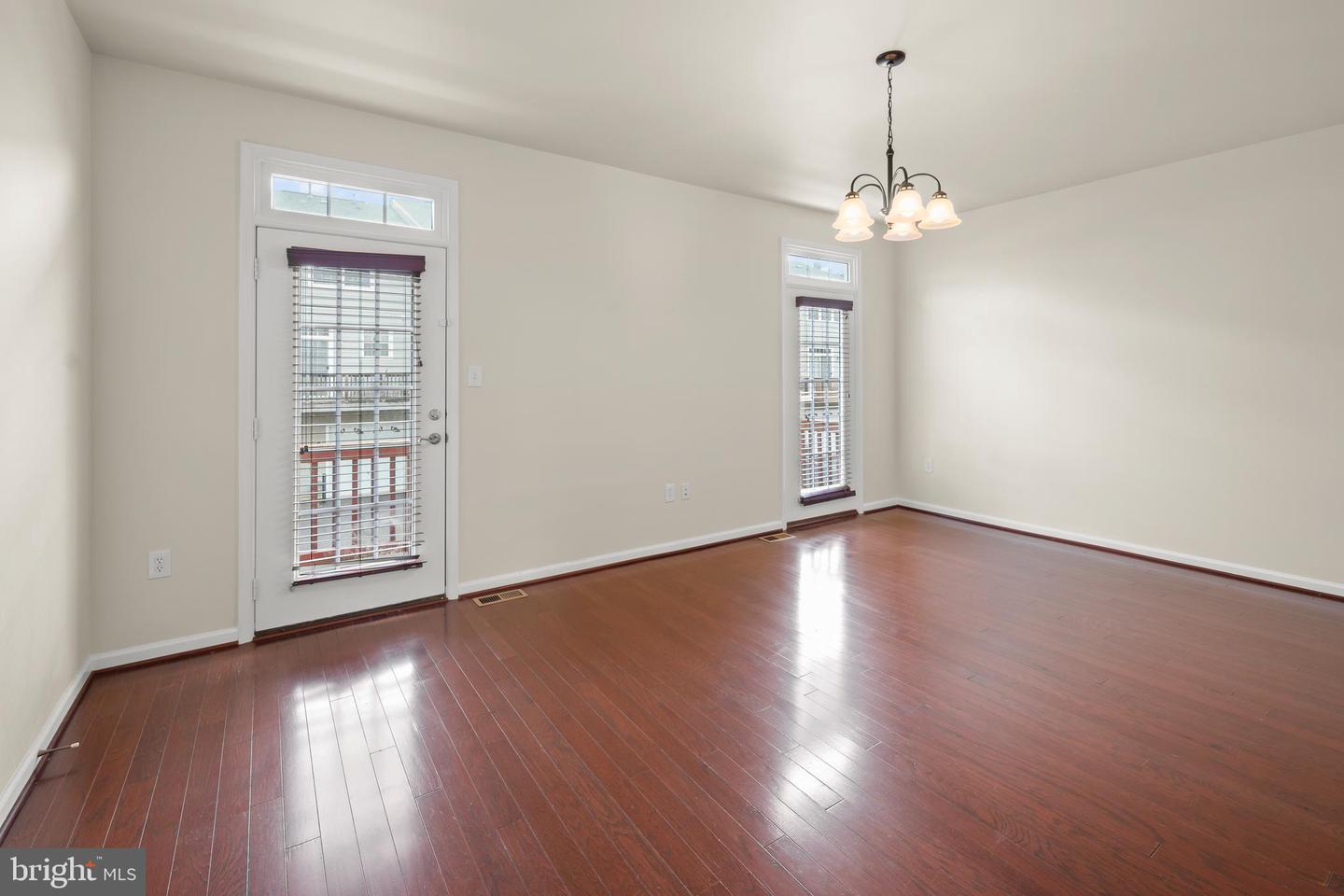 20652 Tannahill Ter Property Photo 7