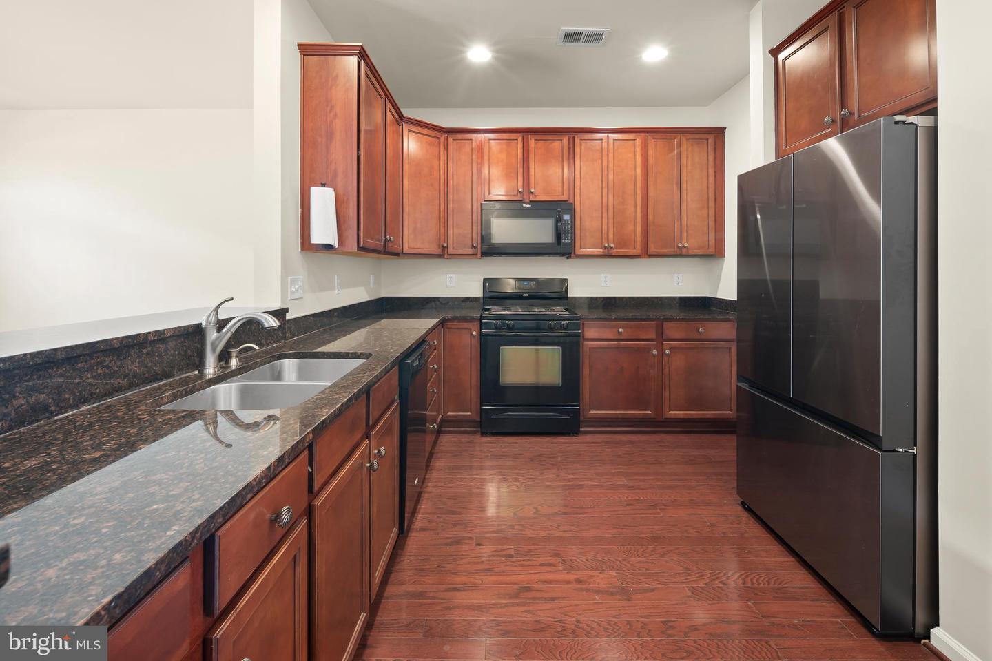 20652 Tannahill Ter Property Photo 10