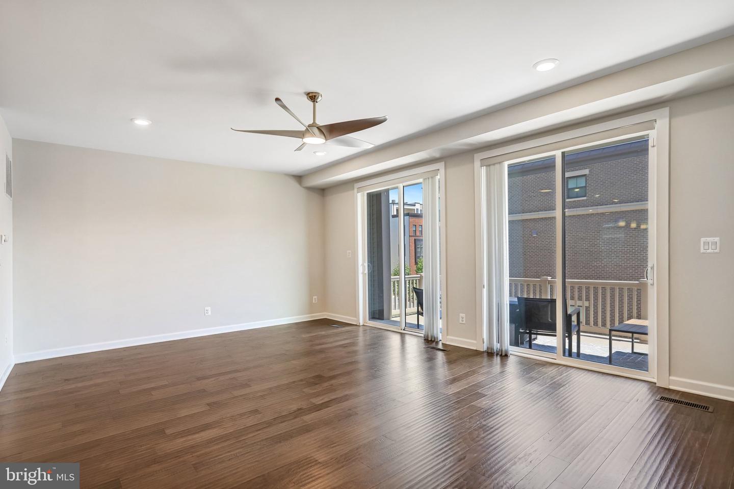 22262 Philanthropic Dr Property Photo 15