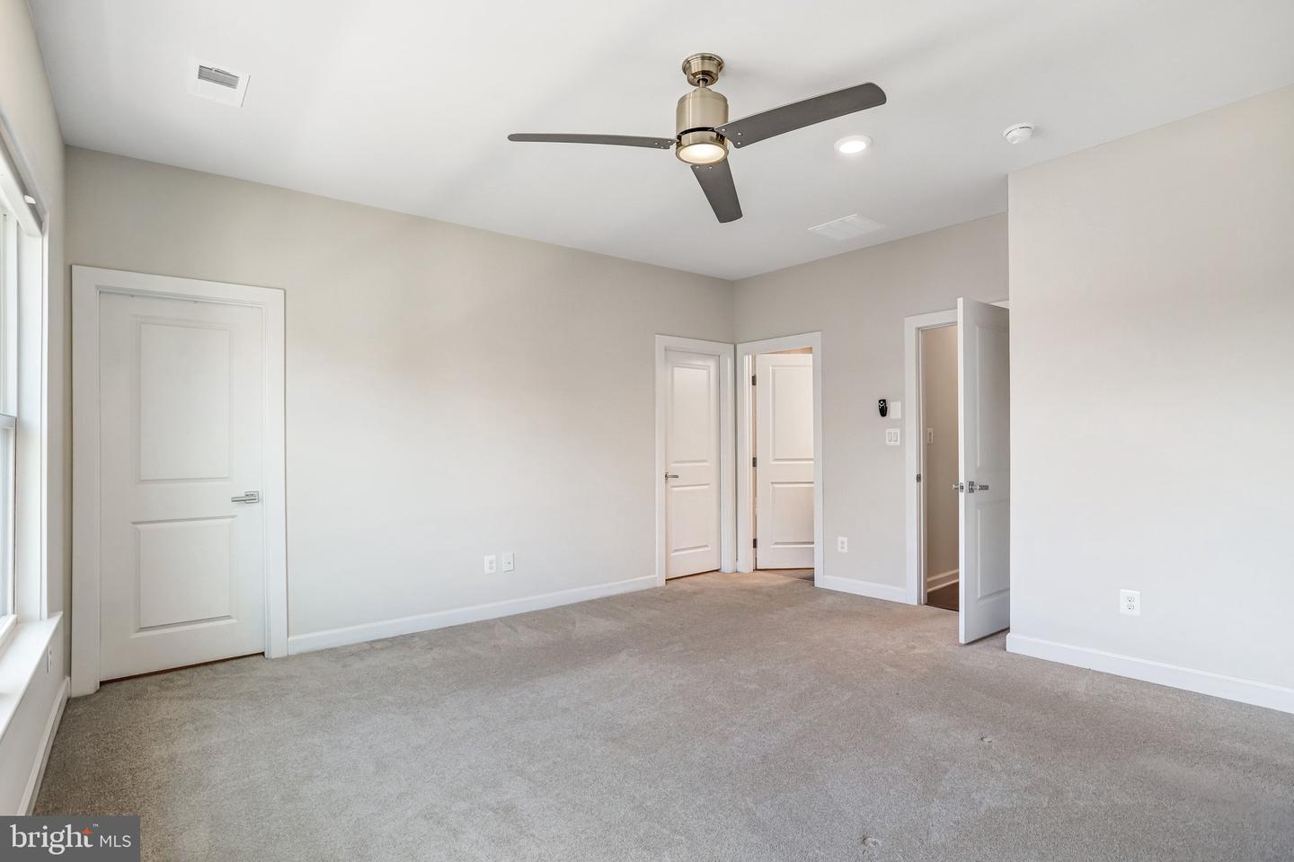 22262 Philanthropic Dr Property Photo 30