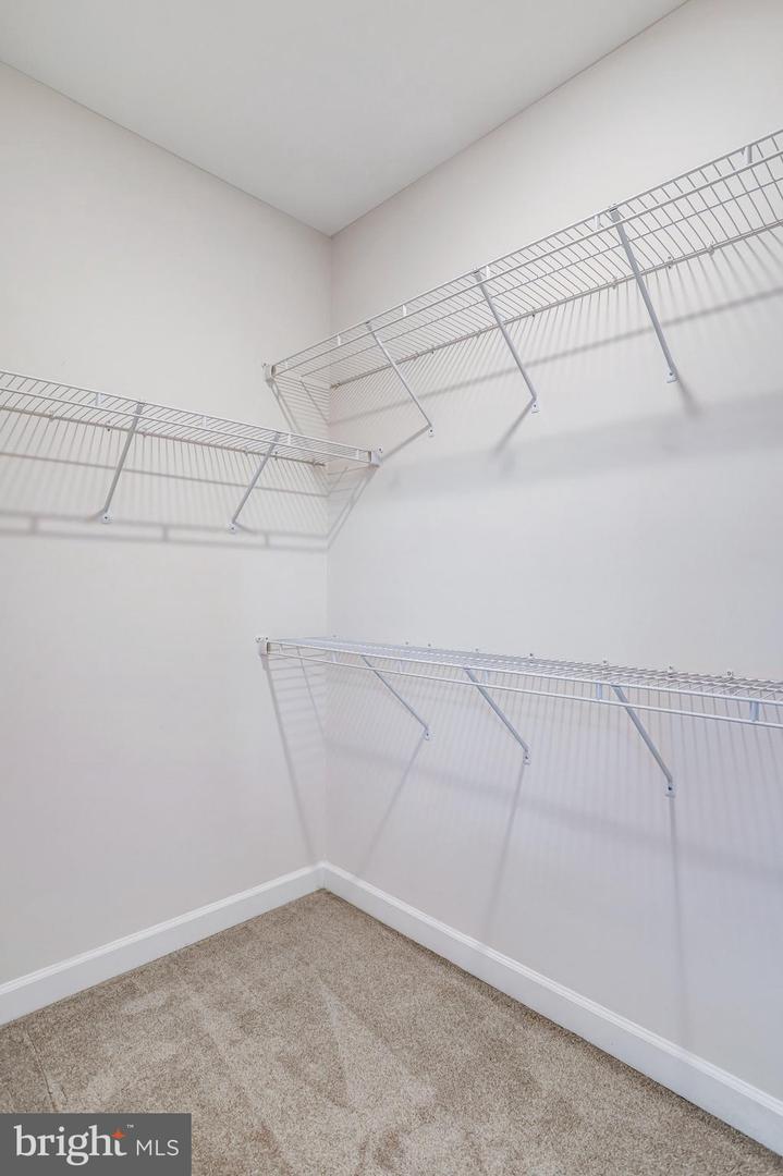 22262 Philanthropic Dr Property Photo 37