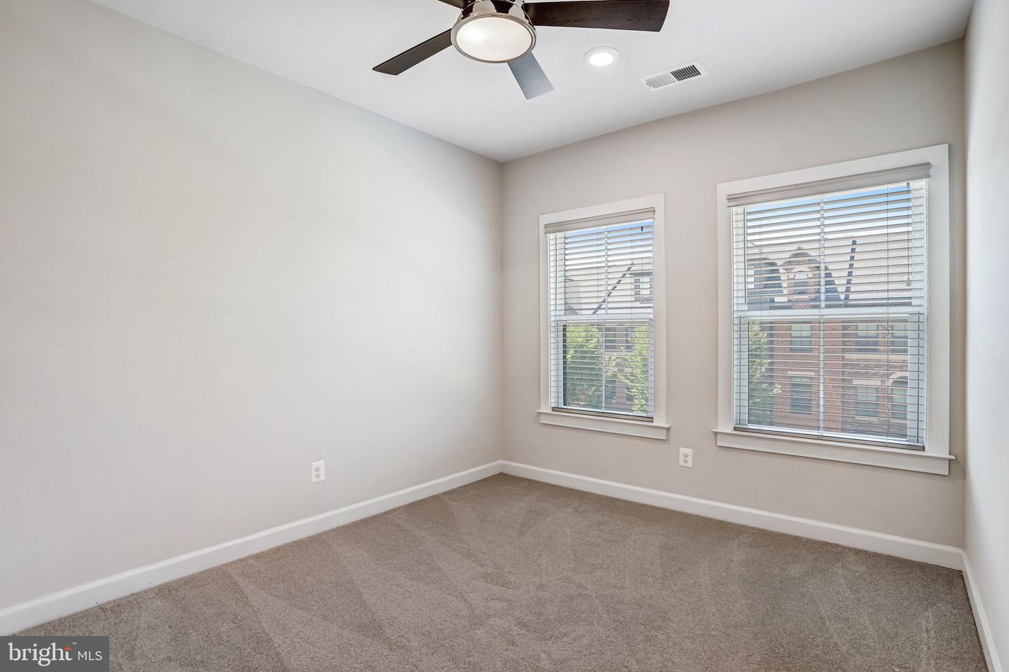 22262 Philanthropic Dr Property Photo 40