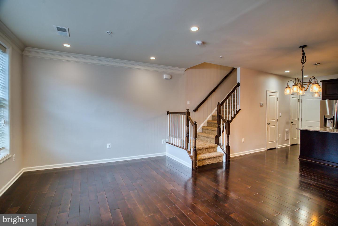 23542 Buckland Farm Ter Property Photo 3