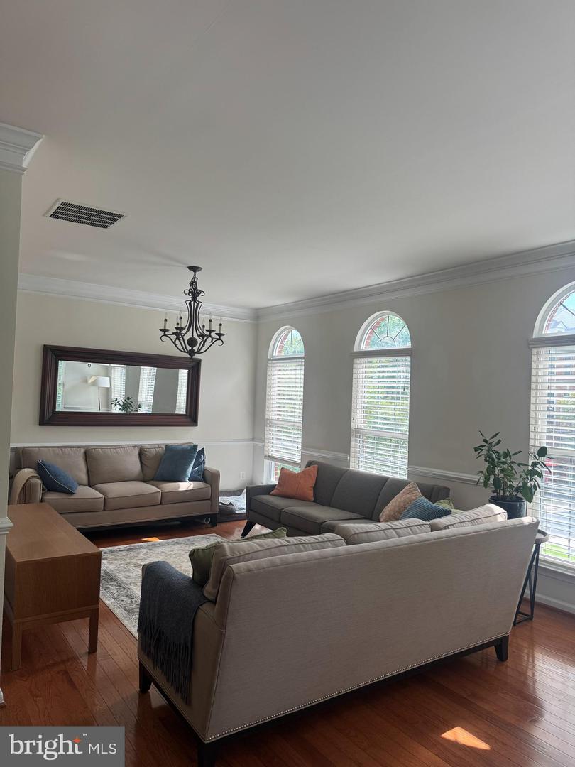 138 Ivy Hills Ter Property Photo 3