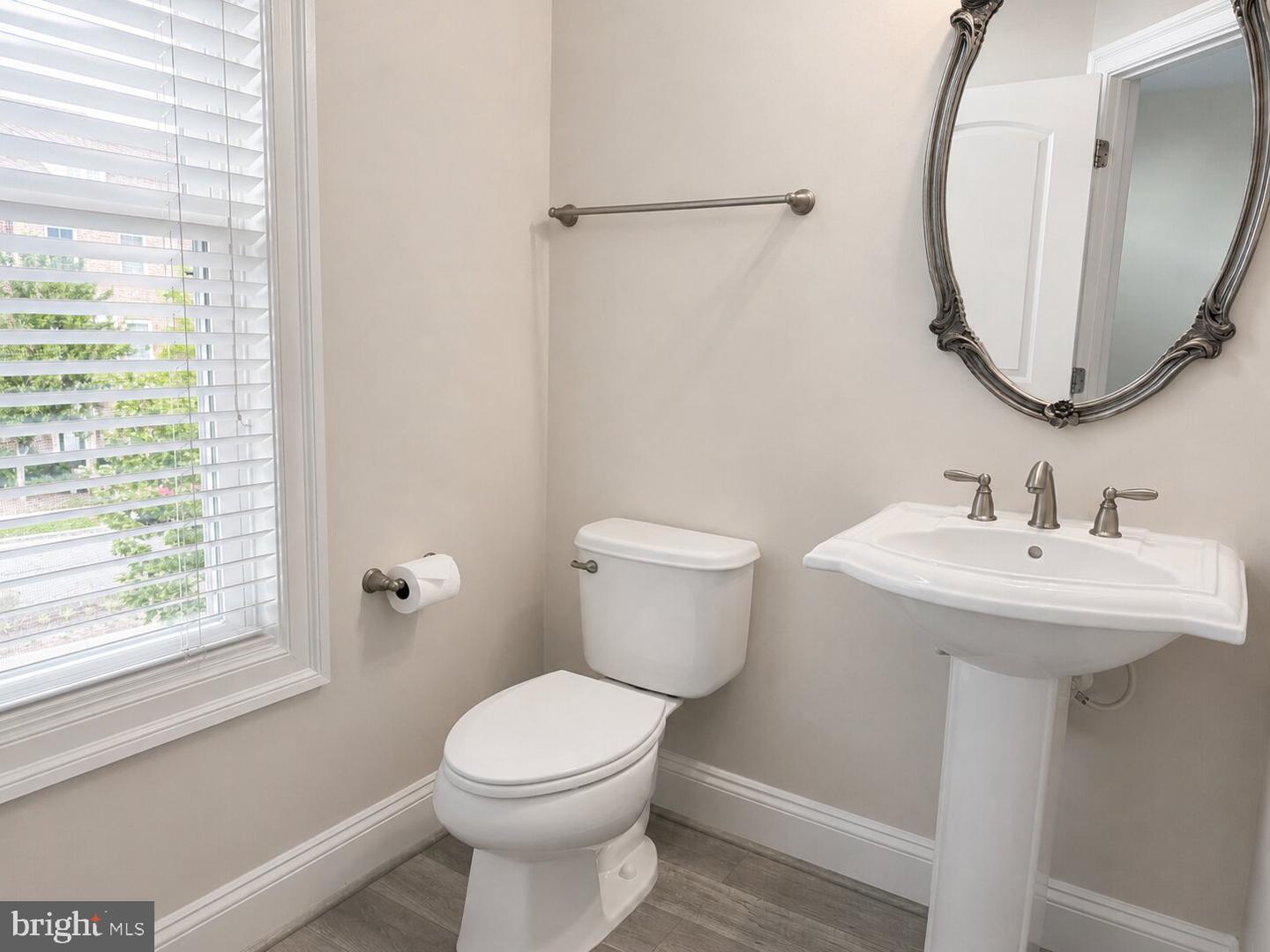 44685 Collingdale Ter Property Photo 14