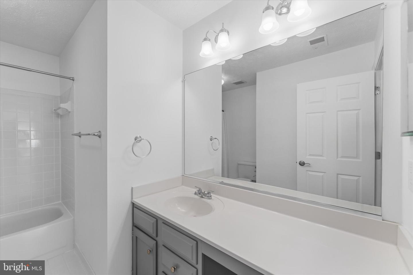 43868 Stronghold Ct Property Photo 43