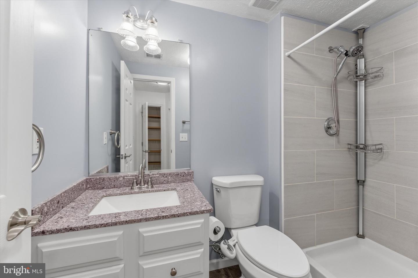 43868 Stronghold Ct Property Photo 50