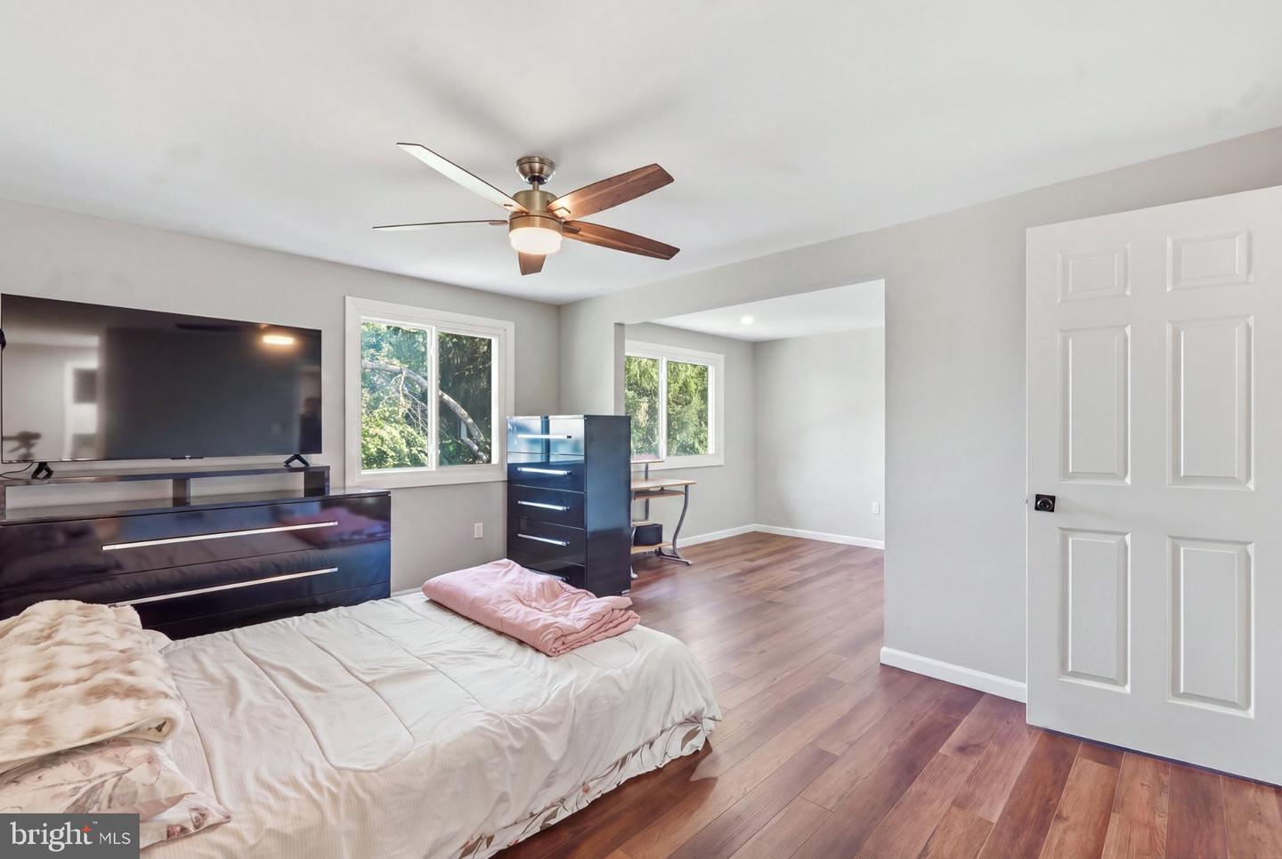 123 Woodgate Ct Property Photo 18
