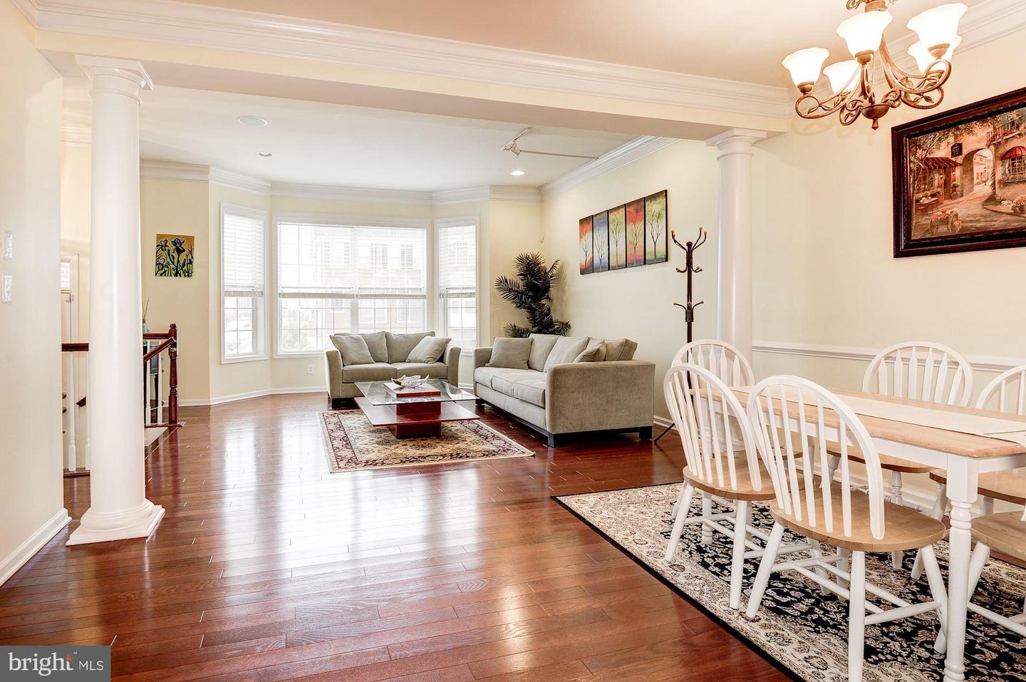 43237 Mitcham Sq Property Photo 10