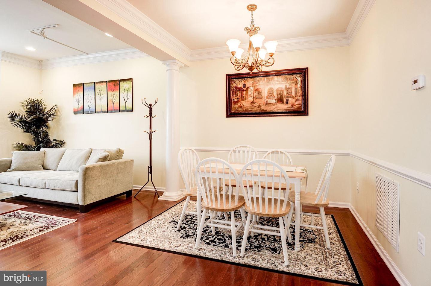 43237 Mitcham Sq Property Photo 11