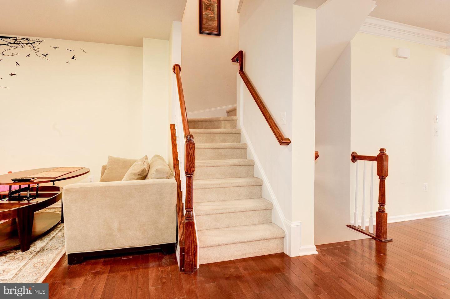 43237 Mitcham Sq Property Photo 13