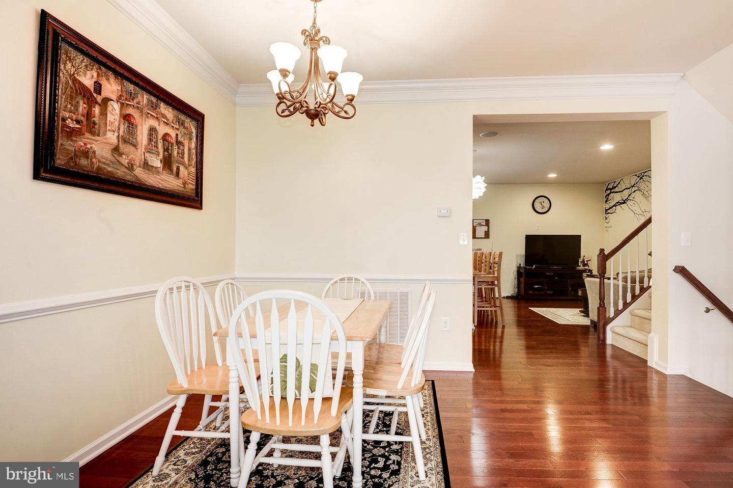 43237 Mitcham Sq Property Photo 32
