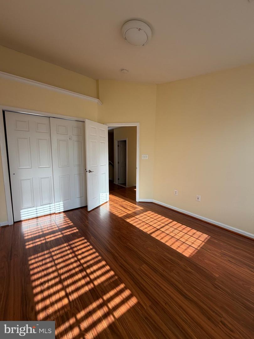43237 Mitcham Sq Property Photo 40