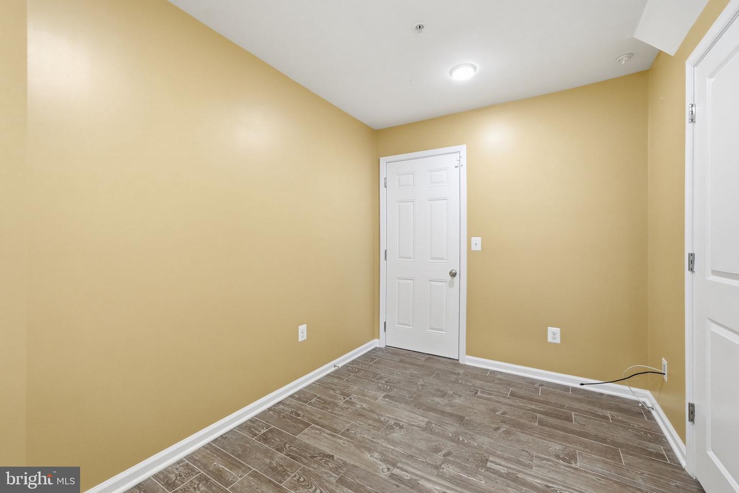 24537 Glenville Grove Ter Property Photo 14