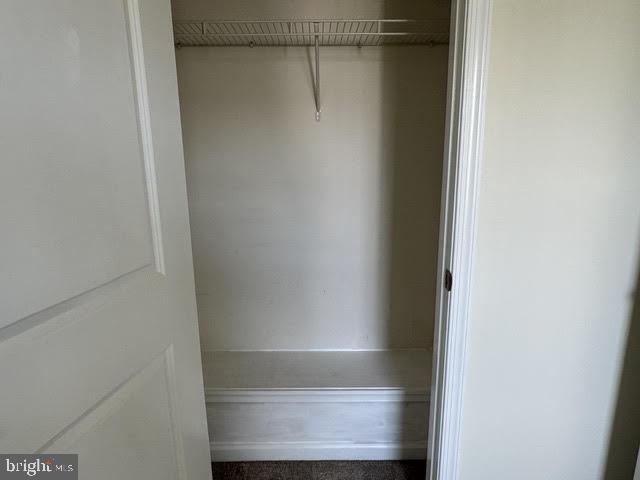 45949 Grammercy Ter Property Photo 9