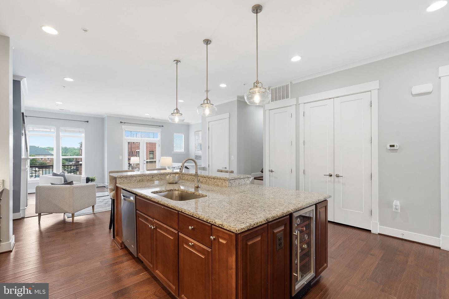 206 Railbender Aly Se Property Photo 16