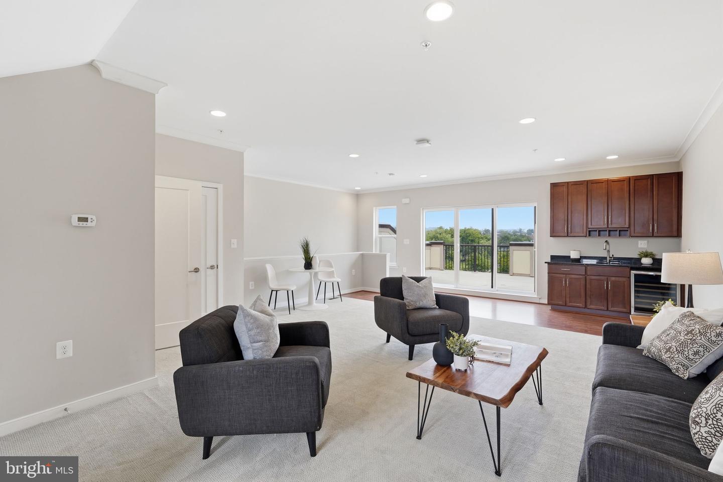 206 Railbender Aly Se Property Photo 40