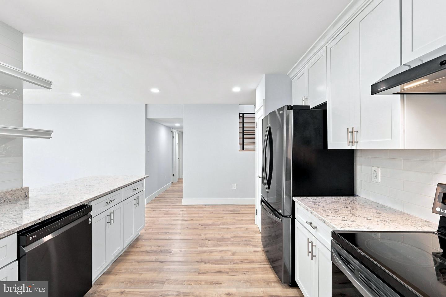 316 Sugarland Run Dr Property Photo 15