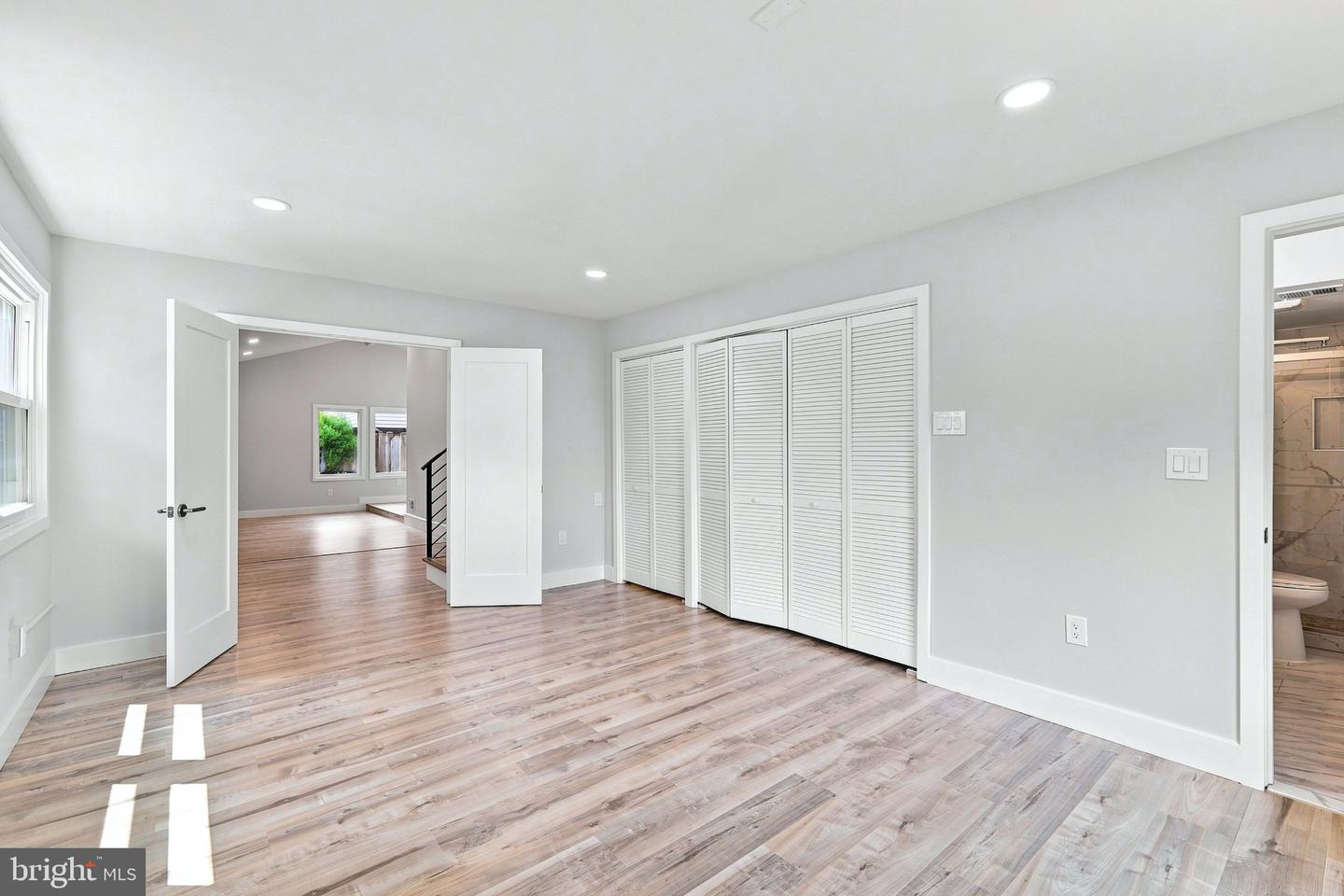 316 Sugarland Run Dr Property Photo 18