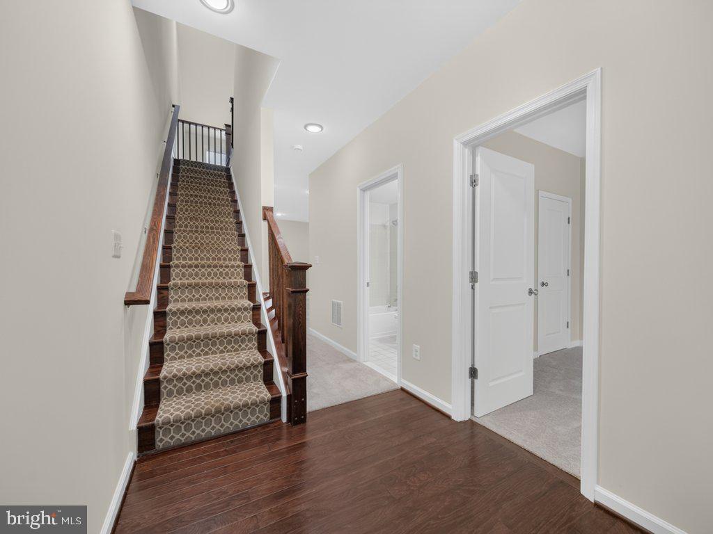 20415 Codman Dr Property Photo 8