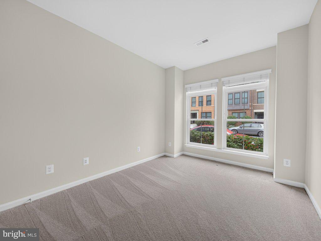 20415 Codman Dr Property Photo 9