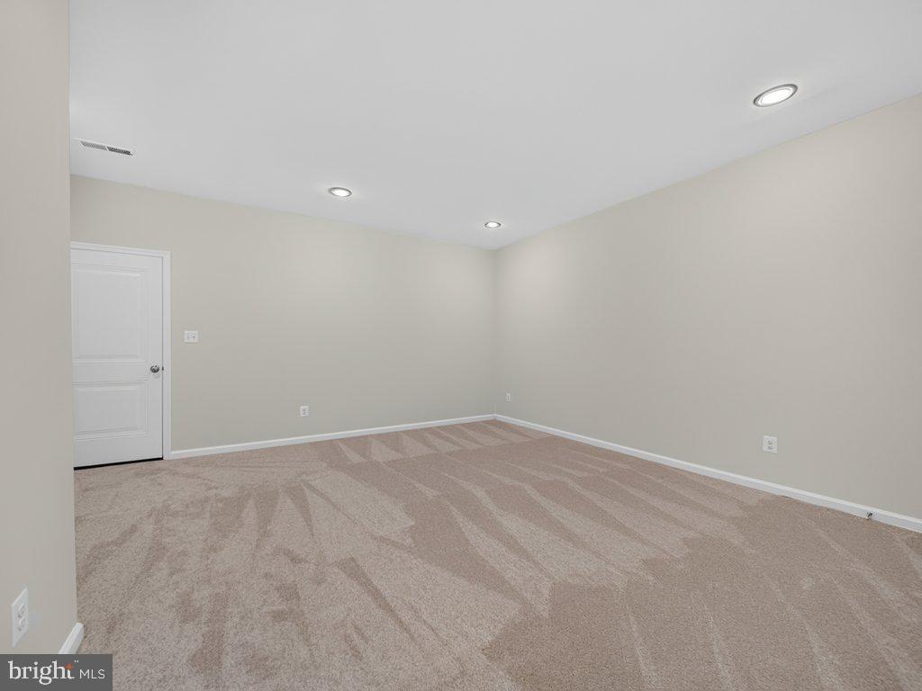 20415 Codman Dr Property Photo 13