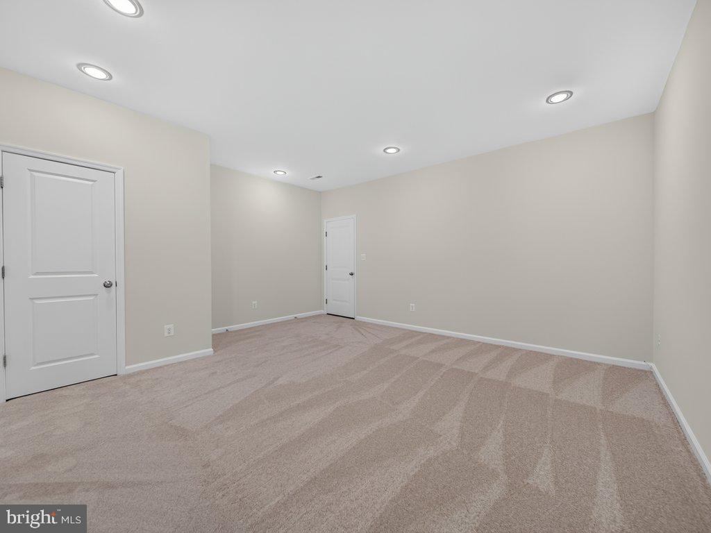 20415 Codman Dr Property Photo 14
