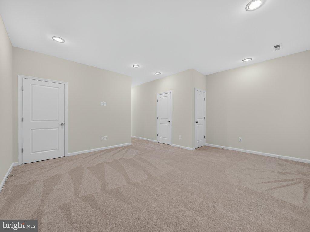 20415 Codman Dr Property Photo 15
