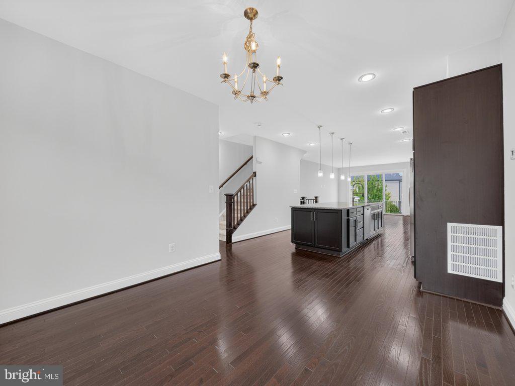 20415 Codman Dr Property Photo 34