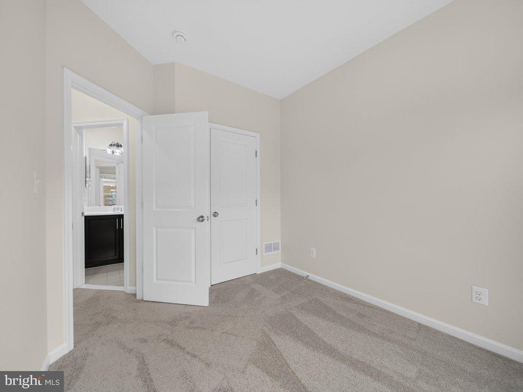 20415 Codman Dr Property Photo 53