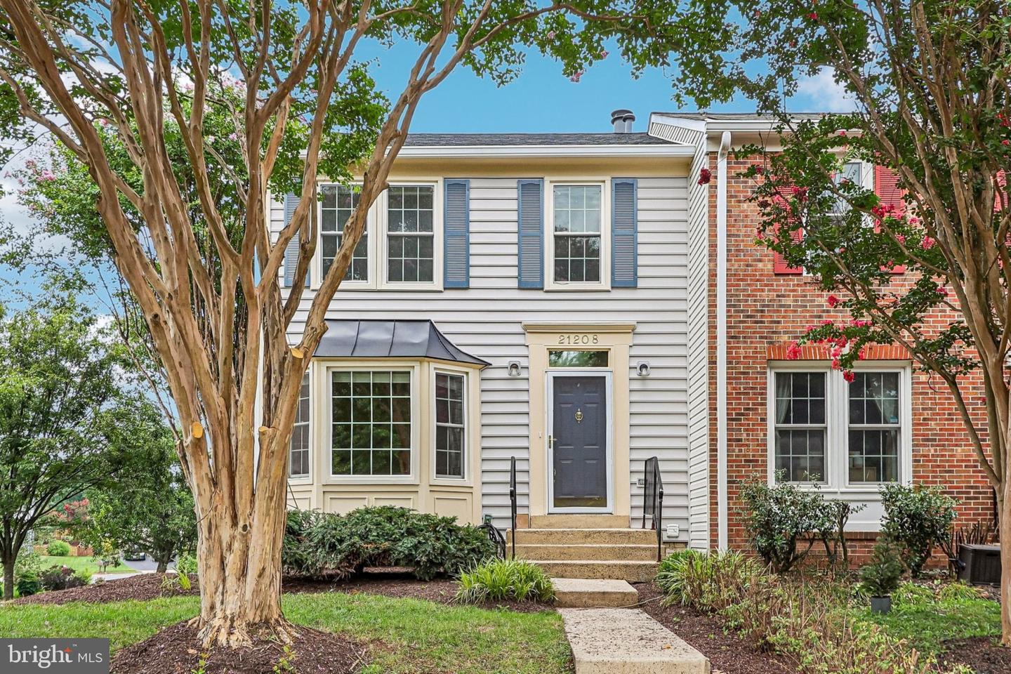 21208 Hedgerow Ter Property Photo 1