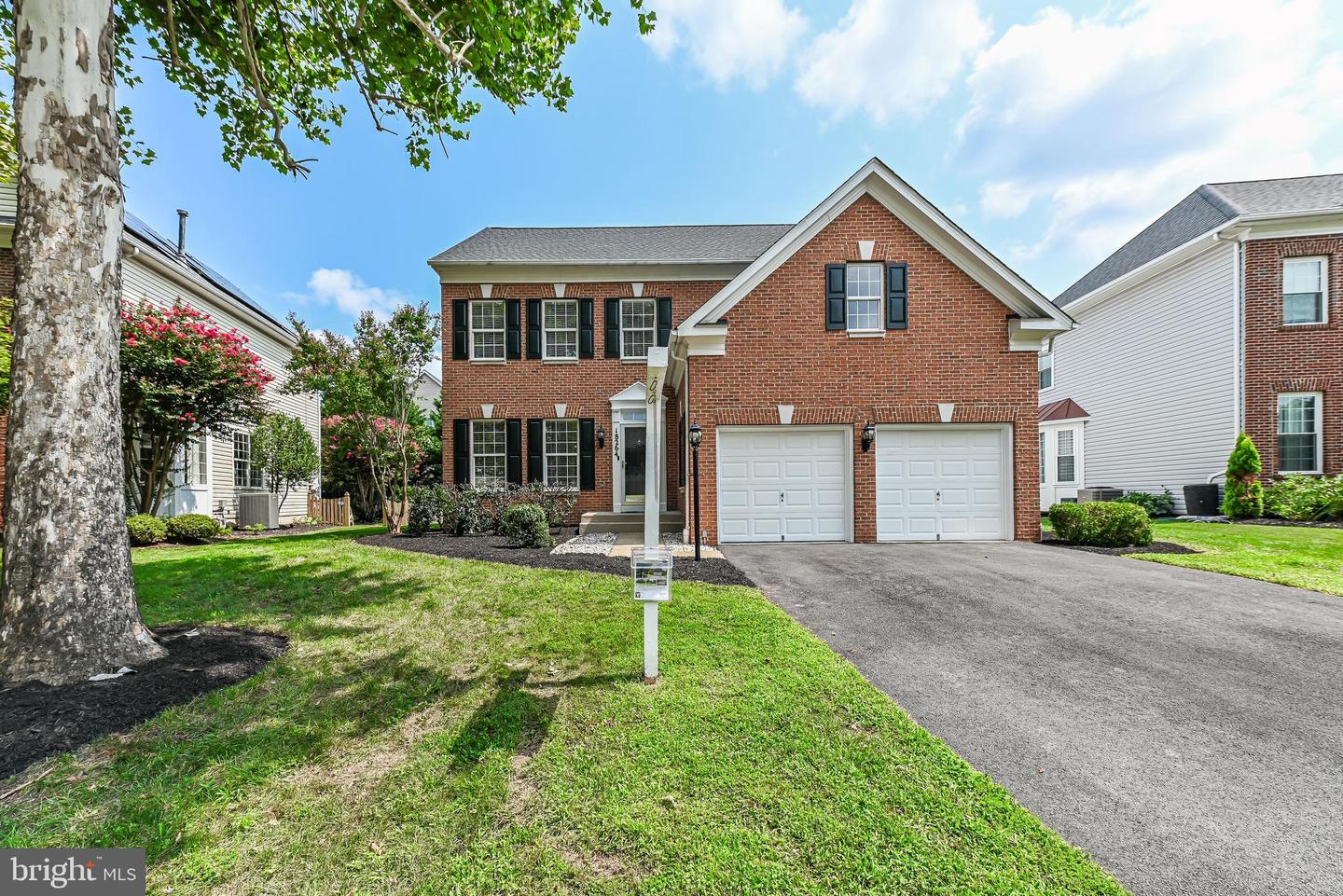 18264 Oak Lake Ct Property Photo 1