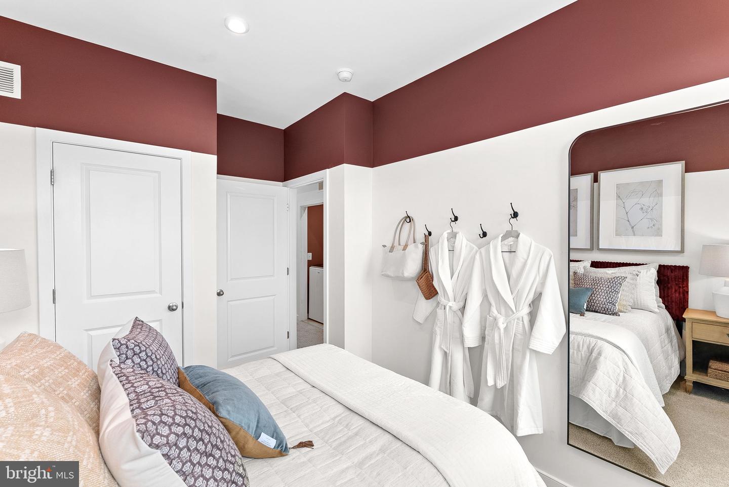 12347 Mystic Maroon Ter Property Photo 20