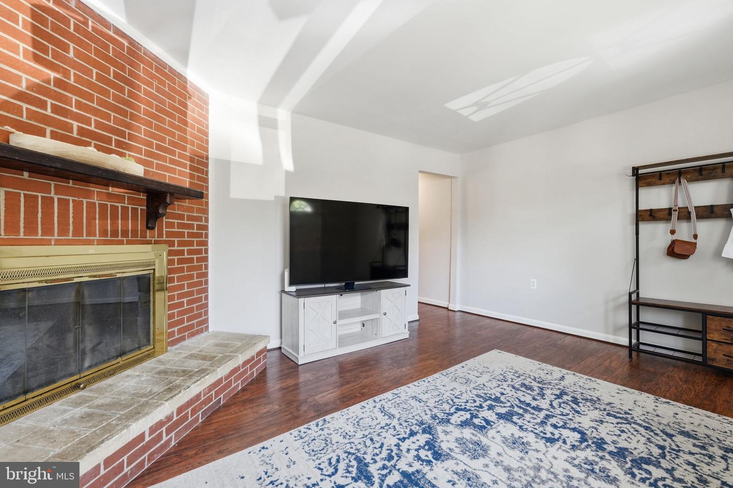 47 Sydnor St Property Photo 5