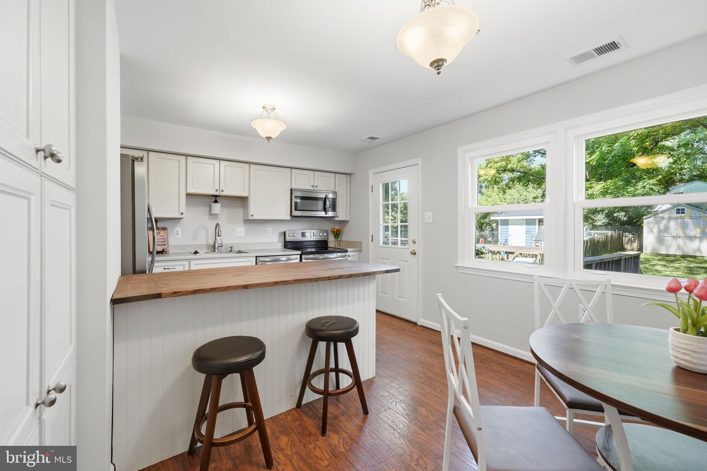 47 Sydnor St Property Photo 10