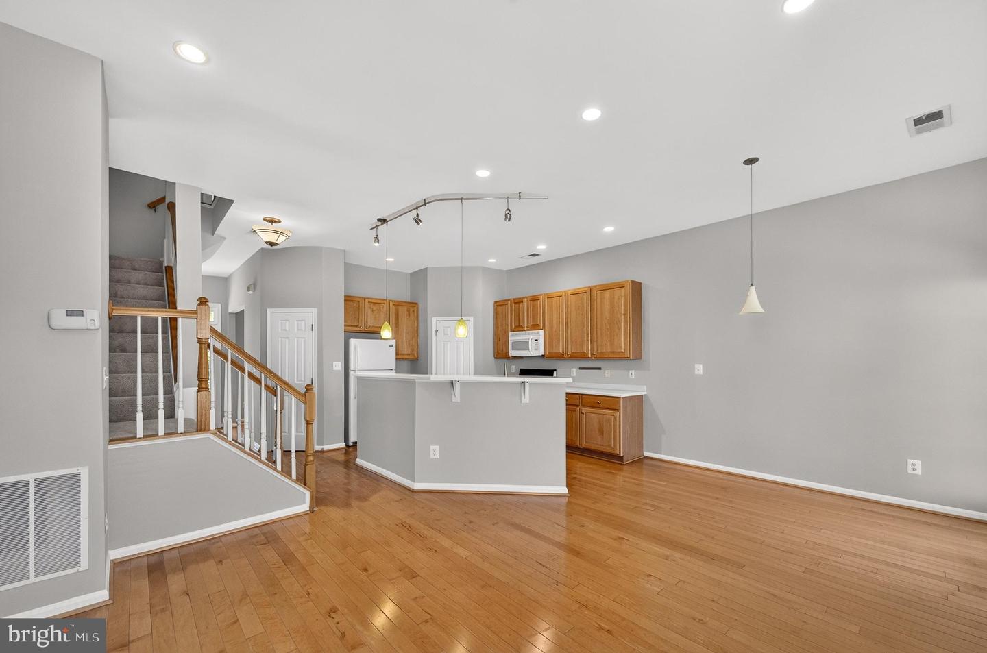 26025 Murrey Dr Property Photo 21