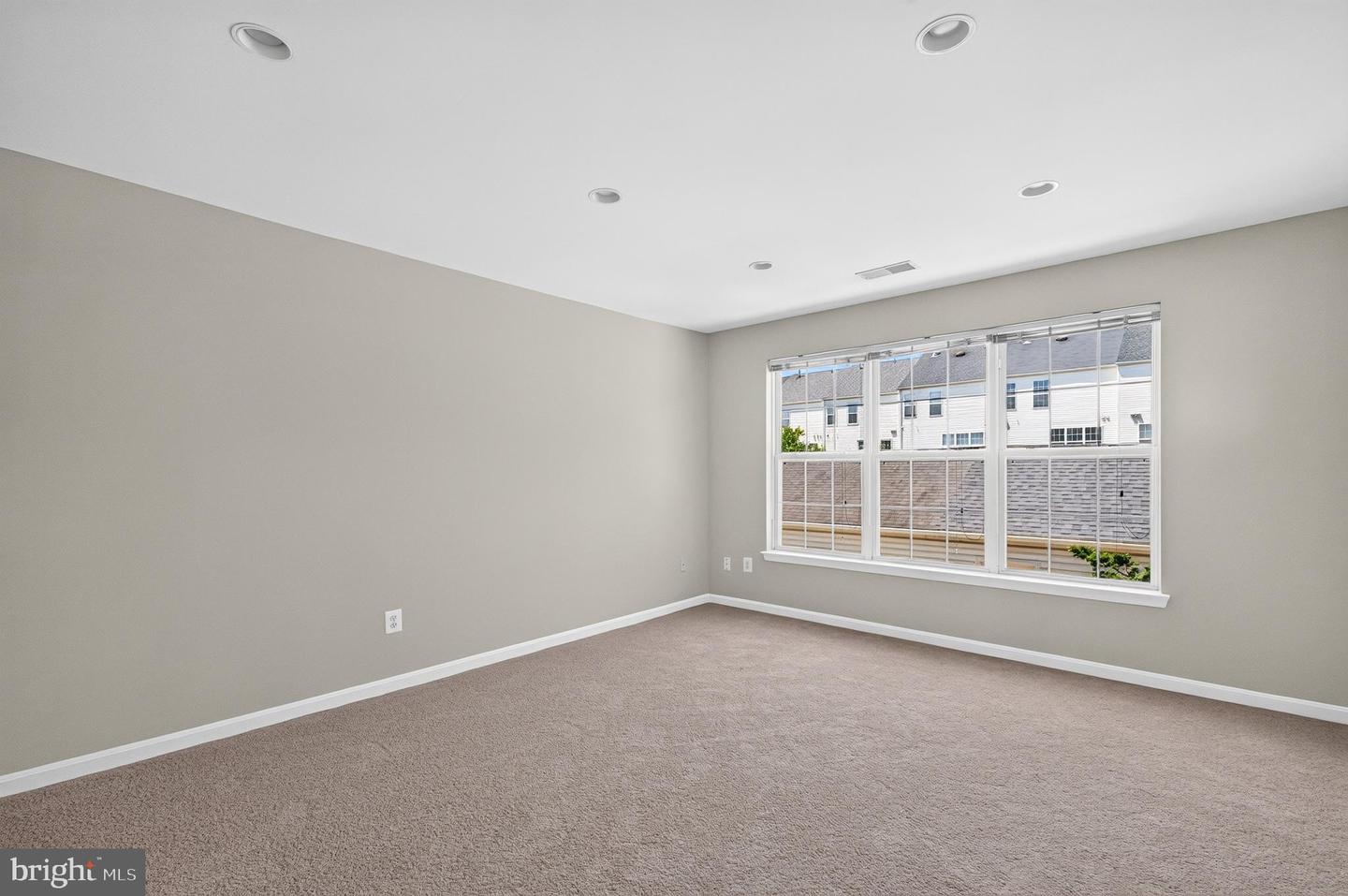 26025 Murrey Dr Property Photo 29