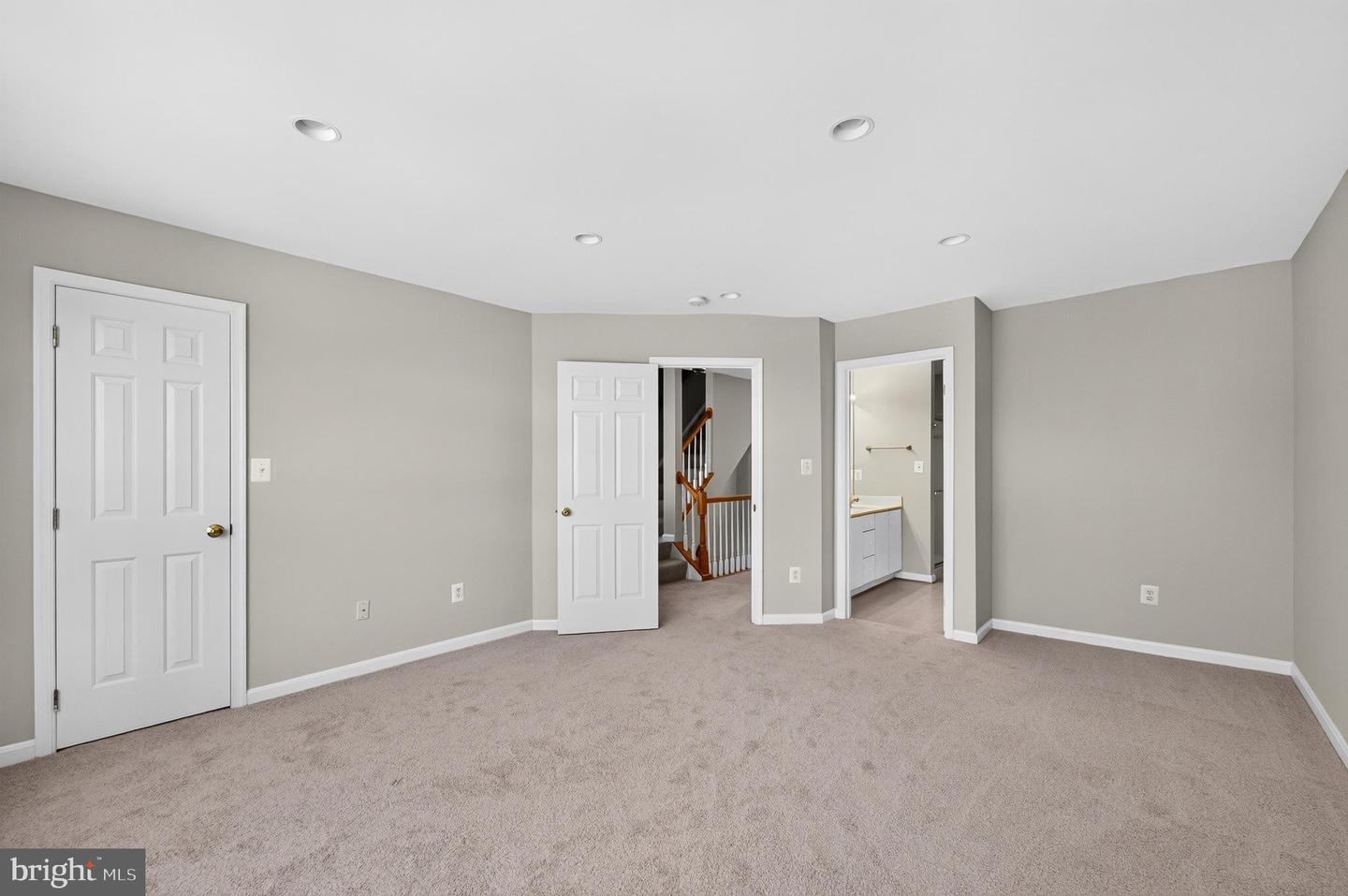 26025 Murrey Dr Property Photo 30