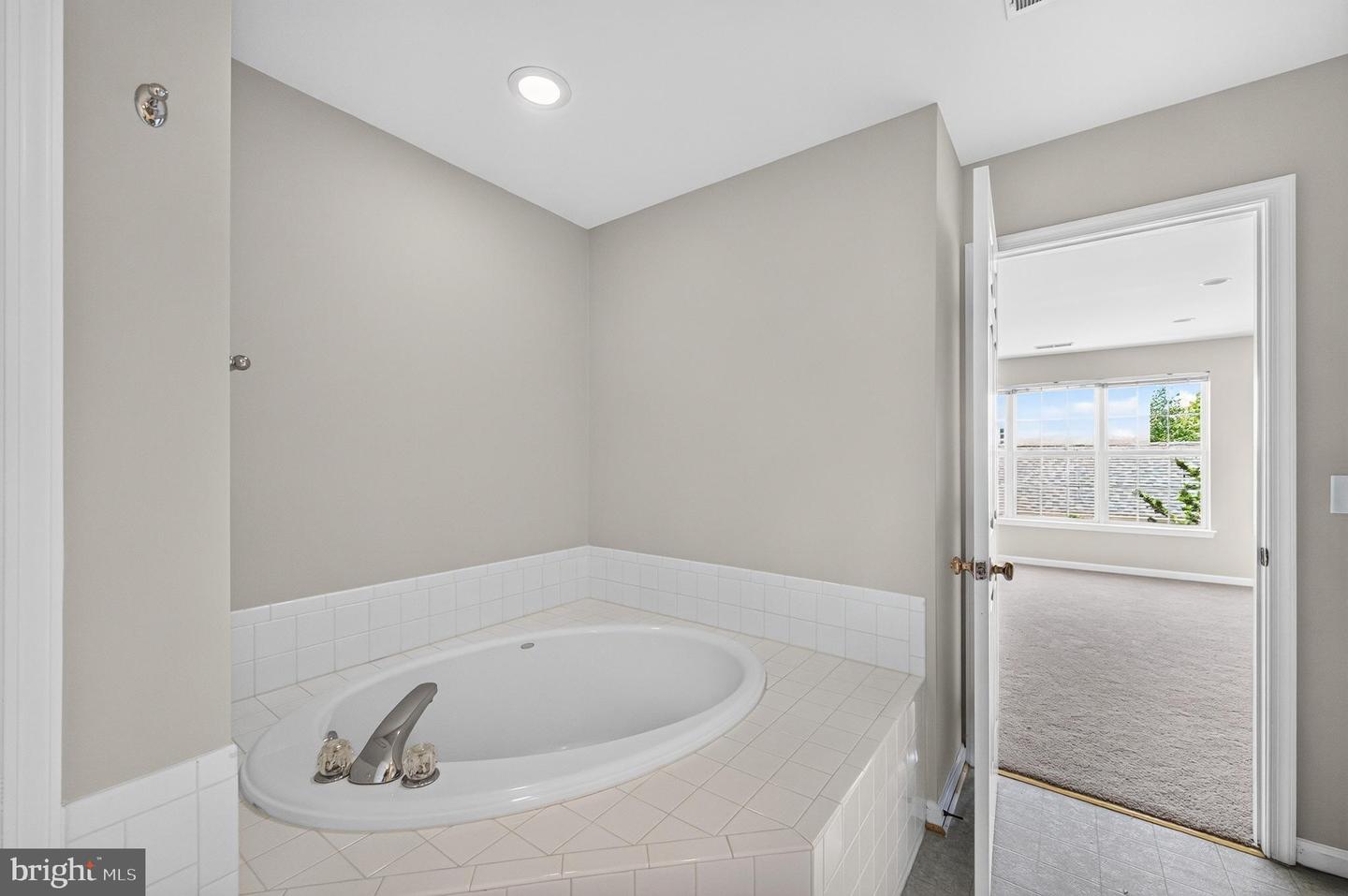 26025 Murrey Dr Property Photo 35