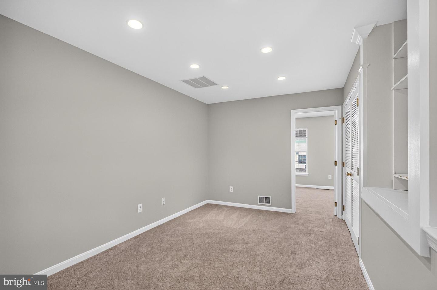 26025 Murrey Dr Property Photo 36