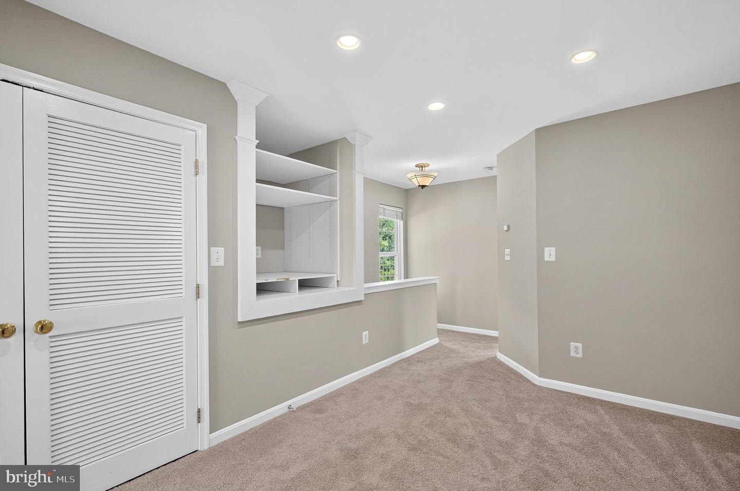 26025 Murrey Dr Property Photo 38